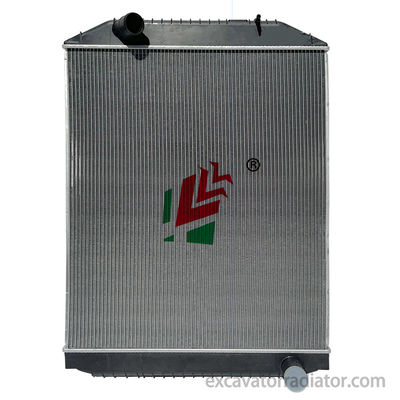 Accesorios de radiadores de camiones para Hino R415 Sistema de refrigeración de aluminio Tanque de agua de camión