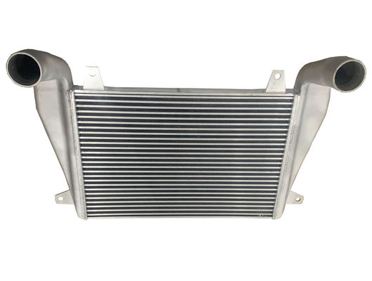 En el caso de los vehículos de pasajeros de carga, el refrigerador del camión pesado, el radiador, el intercooler de aluminio, 532 mm de altura