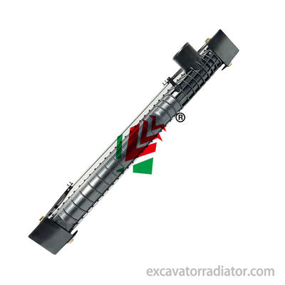 Hino K13 Accesorios para radiadores de camiones Fabricante Refrigeración del tanque de agua Ensamblaje de aluminio Sistema de refrigeración del motor del tanque de agua