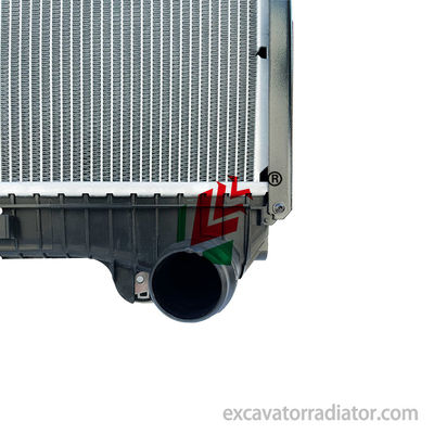 Radiador de camión pesado Sistema de enfriamiento Motor de camión Corazón de aluminio Tanques de plástico Oe 2433149 2439720 2439722 Para camión SCANIA