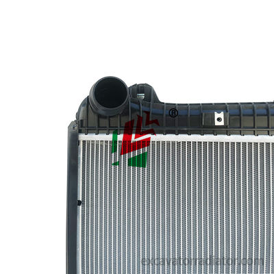 Radiador de camión pesado Sistema de enfriamiento Motor de camión Corazón de aluminio Tanques de plástico Oe 2308143 2278174 2454028 Para camión SCANIA