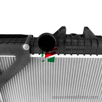 Sistema de refrigeración para camiones pesados OE 20460178 20517350 20536920 20722444 21385165 Radiador para camiones