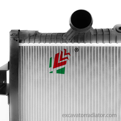Radiador para camiones pesados Radiador de enfriamiento 21649619 85020561 100310845 22374733 Para camiones