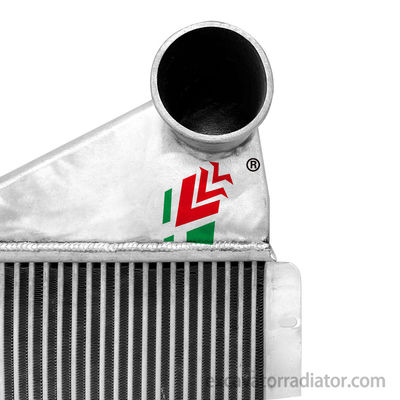 YT 00950 Radiador de autobús de aluminio y plástico Sistema de refrigeración Sistema de refrigeración Sistema de montaje Automóvil de pasajeros 1301-00950