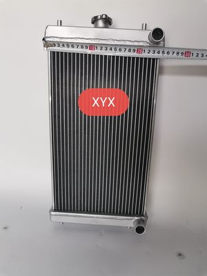 Conjunto de tanque de agua para radiador de excavadora Komatsu PC20 | Sistema de enfriamiento de servicio pesado | Pieza de repuesto OEM