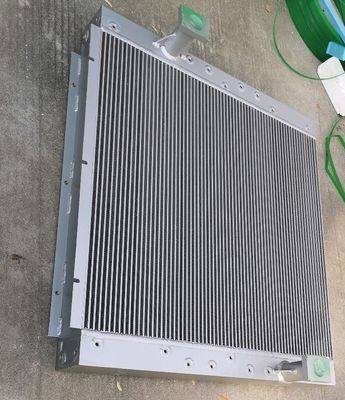 Negro de Hydraulic Oil Radiator del excavador EC700 o color plata