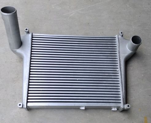 Refrigerador intermedio espesado de Hino del tubo para el radiador AZ9525530003