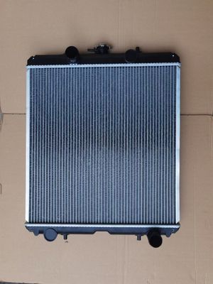 Excavador Radiator del tanque de agua 184015-44501 para Yanmar 465*540*52m m
